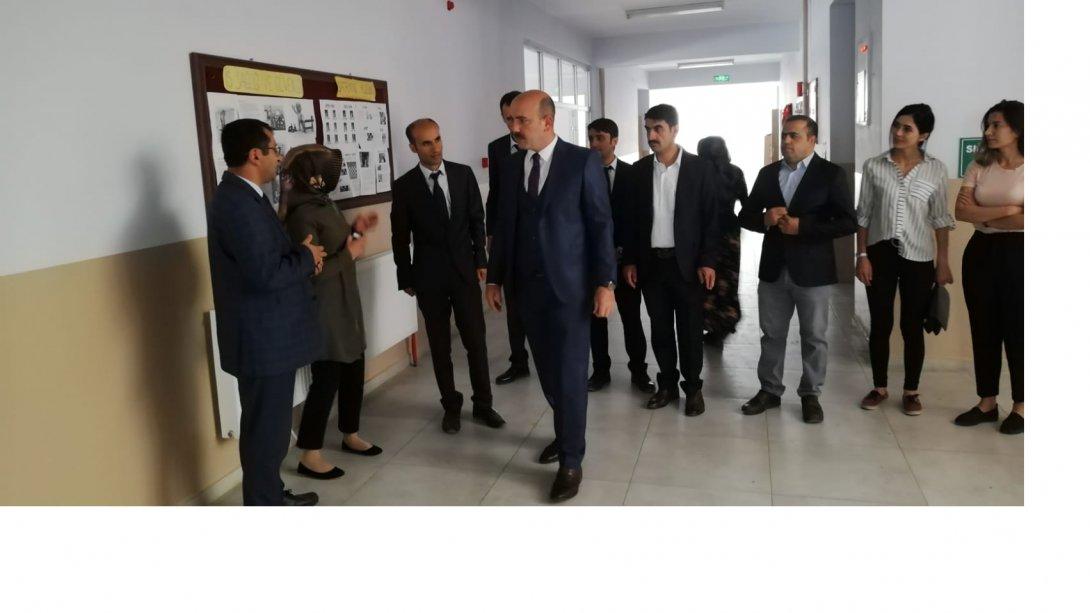 İlçe Kaymakamımız sayın Muhammet Öztabak'ın Atatürk İlkokulu ziyareti